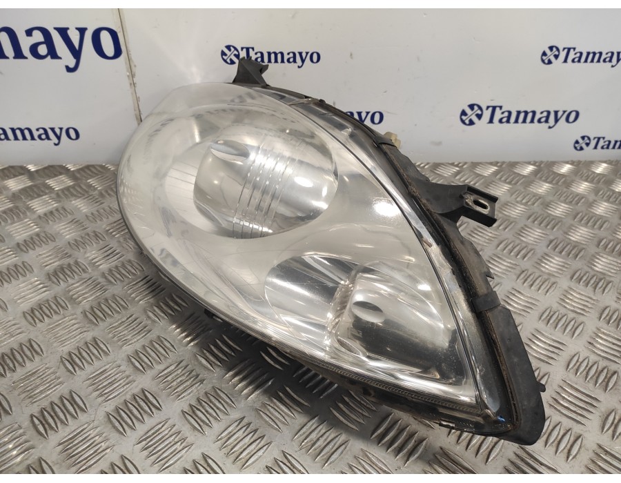Recambio de faro izquierdo para mercedes-benz clase a (w169) 2.0 cdi cat referencia OEM IAM A1698200561  0301197211