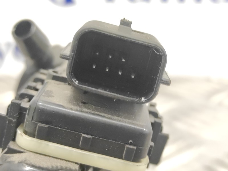 Recambio de bomba embrague para renault captur ii 1.3 tce referencia OEM IAM 306107761R  