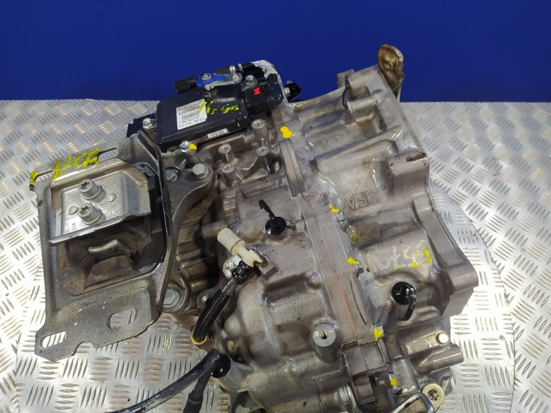 Recambio de caja cambios para peugeot 308 1.6 blue-hdi fap referencia OEM IAM 20GE23  