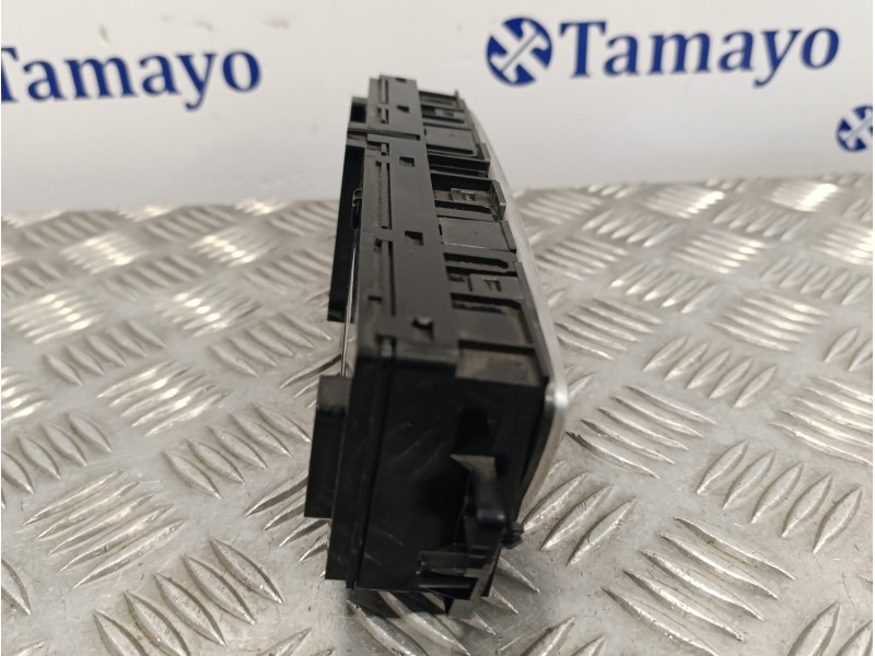 Recambio de mando climatizador para renault scenic iii 1.2 16v referencia OEM IAM 275109409R  E1073945