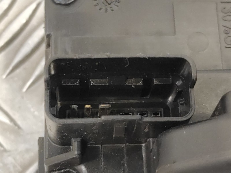 Recambio de cerradura puerta delantera derecha para nissan nv 200 (m20) 1.5 dci cat referencia OEM IAM   