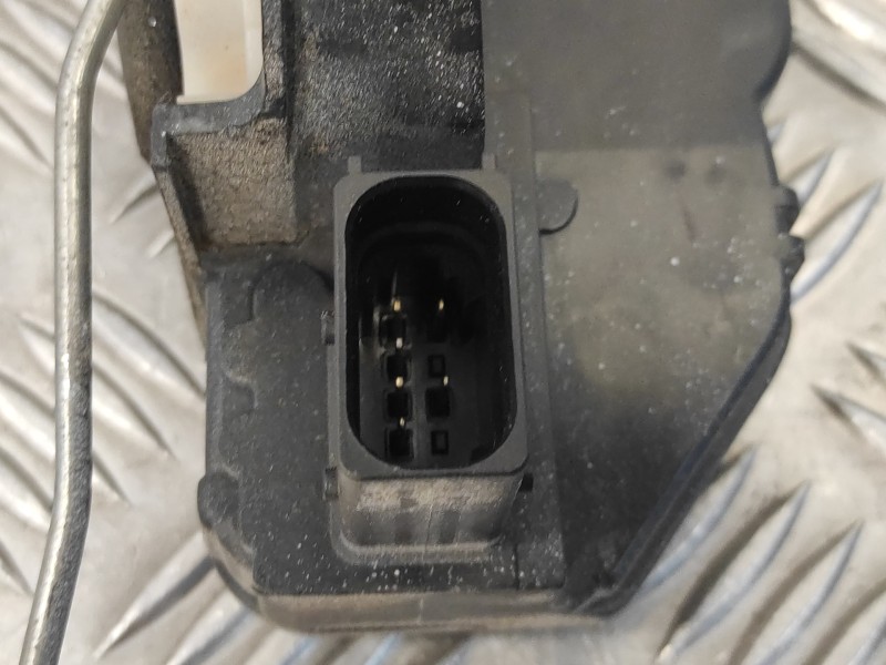 Recambio de cerradura puerta delantera derecha para opel astra j lim. enjoy referencia OEM IAM   