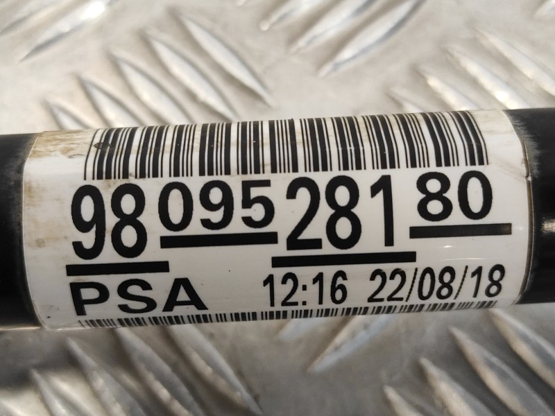 Recambio de transmision delantera derecha para peugeot 308 1.6 blue-hdi fap referencia OEM IAM 9809528180  