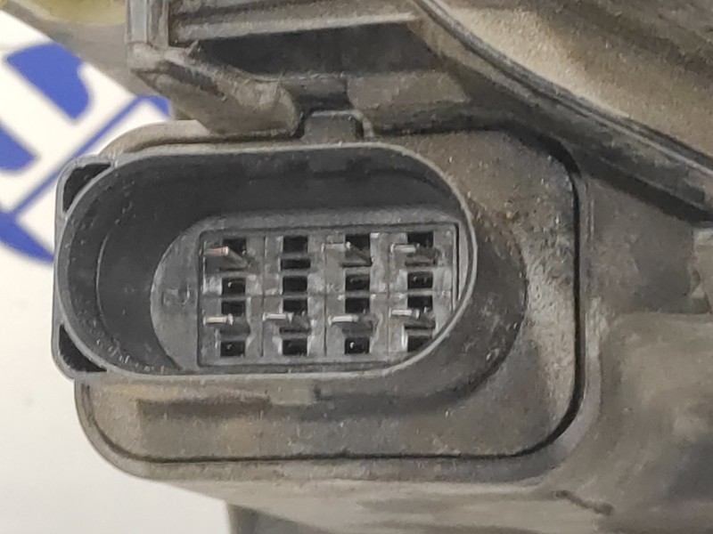 Recambio de faro izquierdo para volkswagen polo berlina (6n2) 1.4 16v referencia OEM IAM 6N1941015AD  89302810