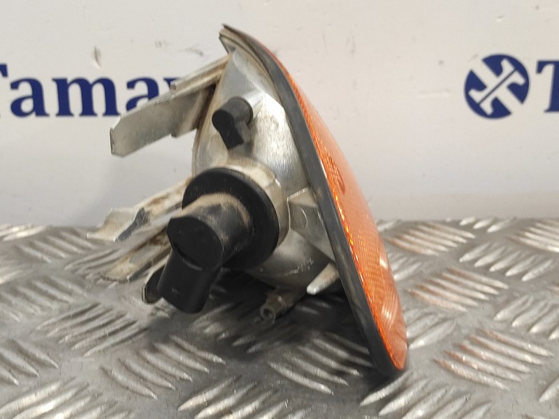 Recambio de piloto delantero derecho para bmw serie 3 berlina (e46) referencia OEM IAM 0311328002  