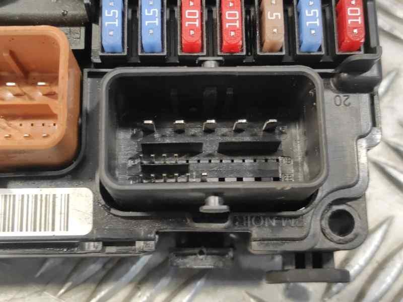 Recambio de caja reles / fusibles para citroën c3 picasso 1.6 hdi fap referencia OEM IAM 9667199680  