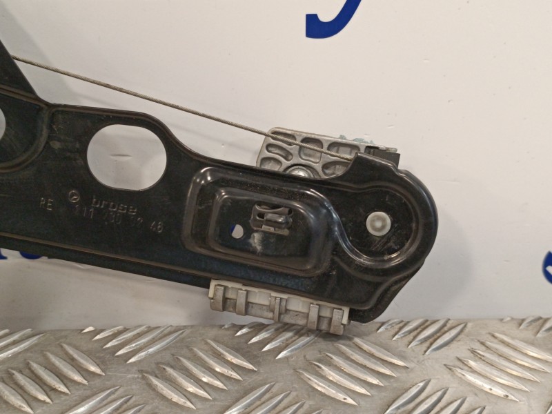 Recambio de elevalunas trasero derecho para mercedes-benz clase e (w211) berlina referencia OEM IAM A2118202442 7746003603 99189
