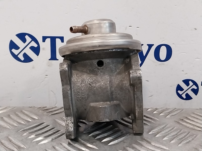 Recambio de valvula egr para volkswagen polo (9n3) 1.4 tdi referencia OEM IAM 045129637A  045131501K
