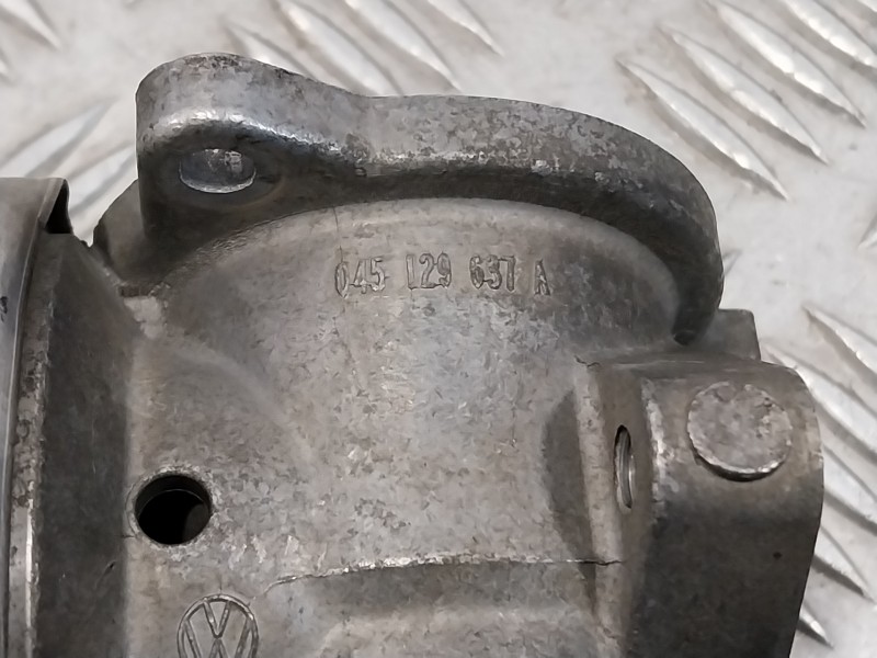 Recambio de valvula egr para volkswagen polo (9n3) 1.4 tdi referencia OEM IAM 045129637A  045131501K