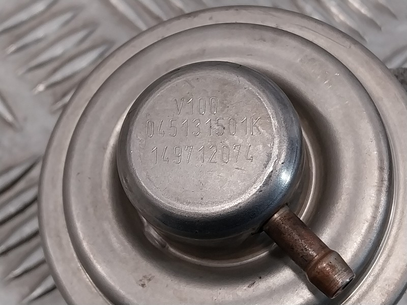 Recambio de valvula egr para volkswagen polo (9n3) 1.4 tdi referencia OEM IAM 045129637A  045131501K