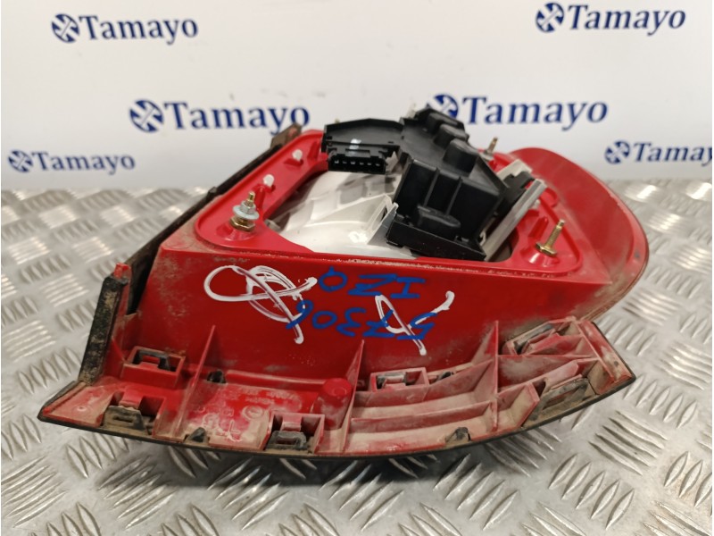Recambio de piloto trasero izquierdo para audi a4 berlina (b5) 1.8 20v referencia OEM IAM 289901  