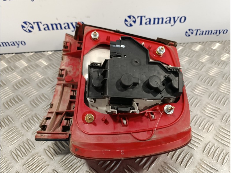Recambio de piloto trasero izquierdo para audi a4 berlina (b5) 1.8 20v referencia OEM IAM 289901  