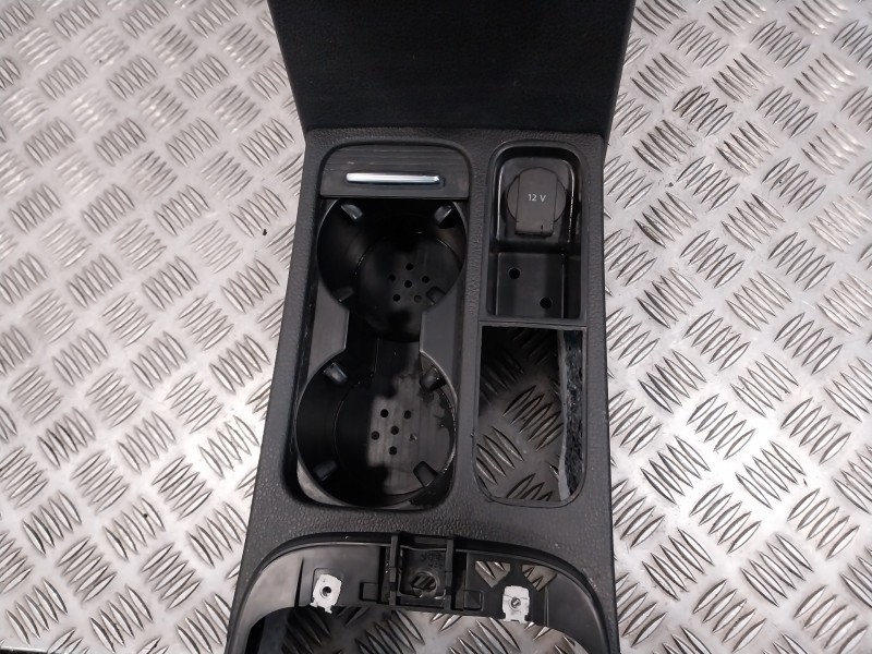 Recambio de consola central para seat alhambra (7n) 1.4 tsi referencia OEM IAM 7N1863241C  