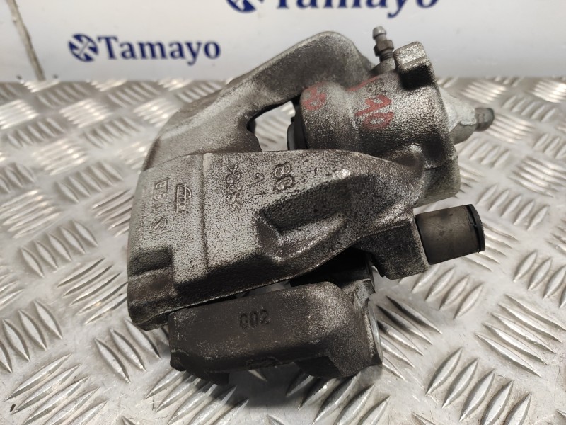 Recambio de pinza freno delantera derecha para renault captur ii 1.3 tce referencia OEM IAM   