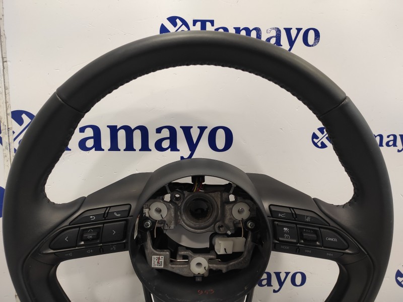 Recambio de volante para toyota yaris cross cross (xp210) referencia OEM IAM 45100K0140  6436038
