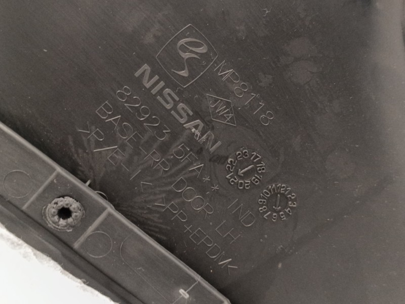 Recambio de guarnecido puerta trasera izquierda para nissan micra v (k14) 1.0 12v cat referencia OEM IAM 829235FA  