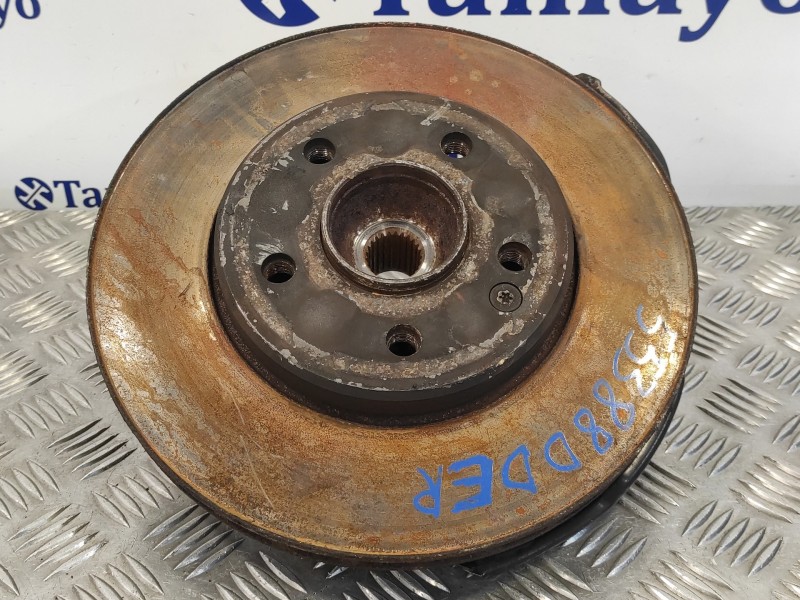 Recambio de mangueta delantera derecha para mercedes-benz clase b (w245) 2.0 cdi cat referencia OEM IAM   
