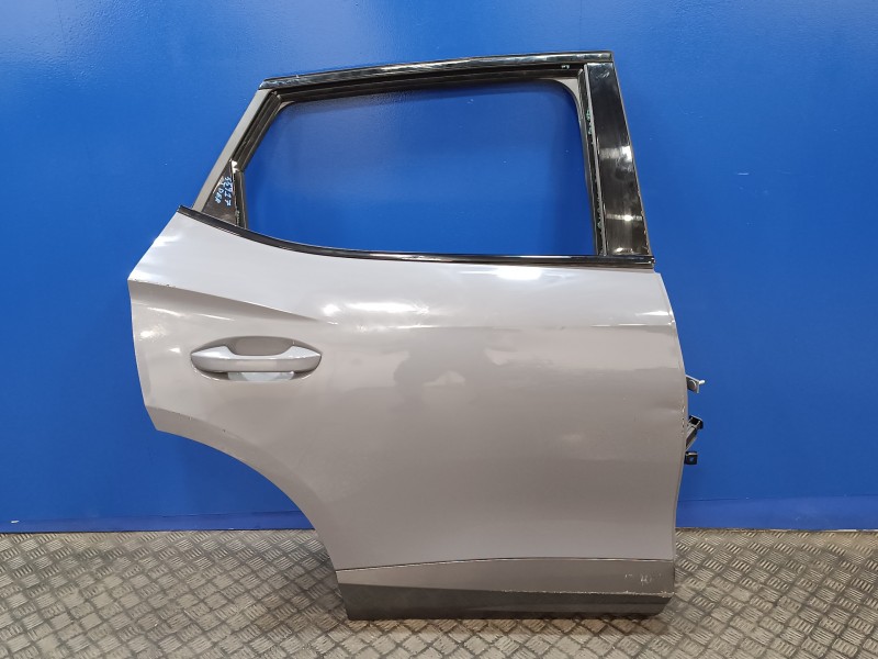 Recambio de puerta trasera derecha para cupra formentor km (fm6) referencia OEM IAM   