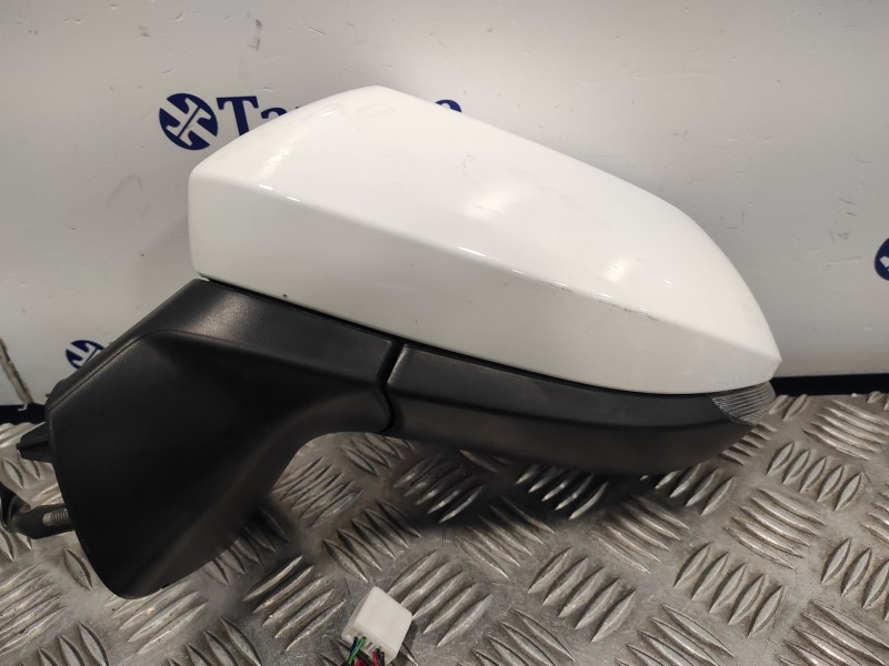 Recambio de retrovisor izquierdo para toyota yaris cross cross (xp210) referencia OEM IAM   