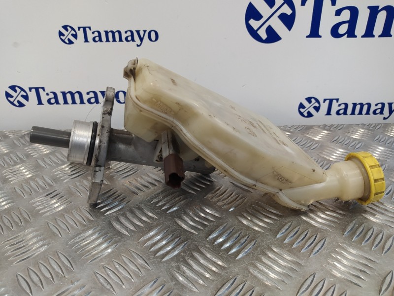 Recambio de bomba freno para citroën c3 1.1 referencia OEM IAM 32067093  