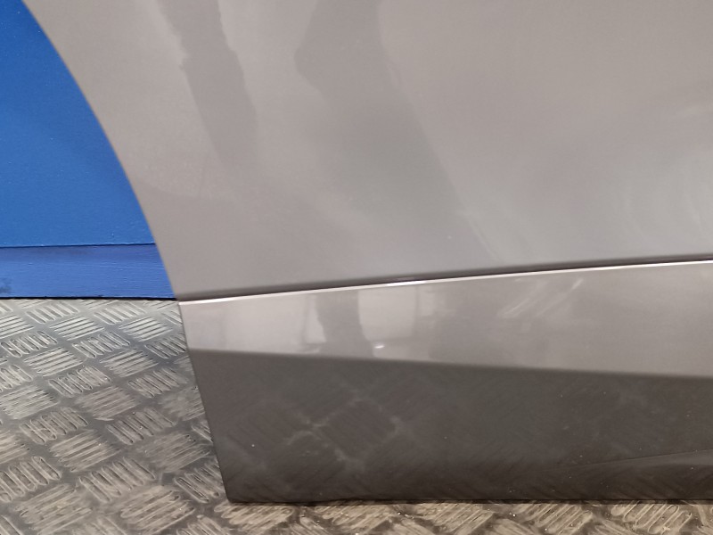 Recambio de puerta trasera derecha para cupra formentor km (fm6) referencia OEM IAM   