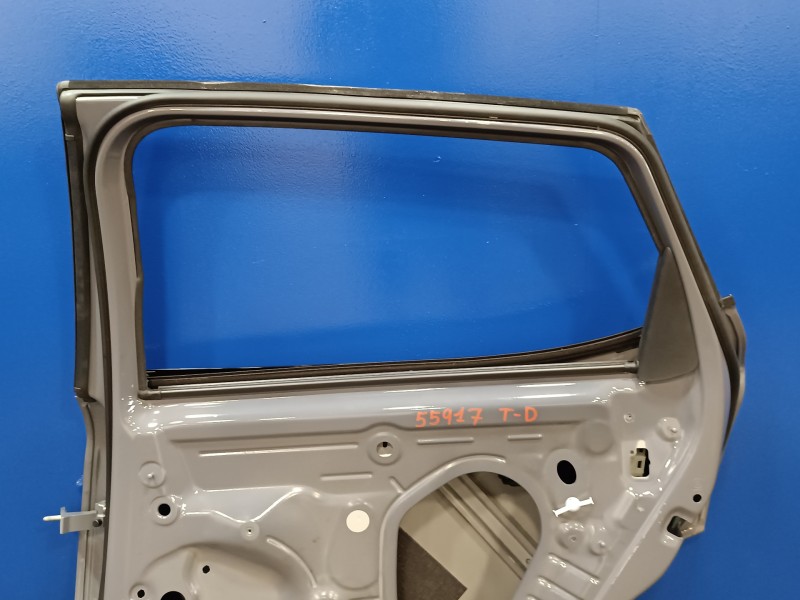 Recambio de puerta trasera derecha para cupra formentor km (fm6) referencia OEM IAM   