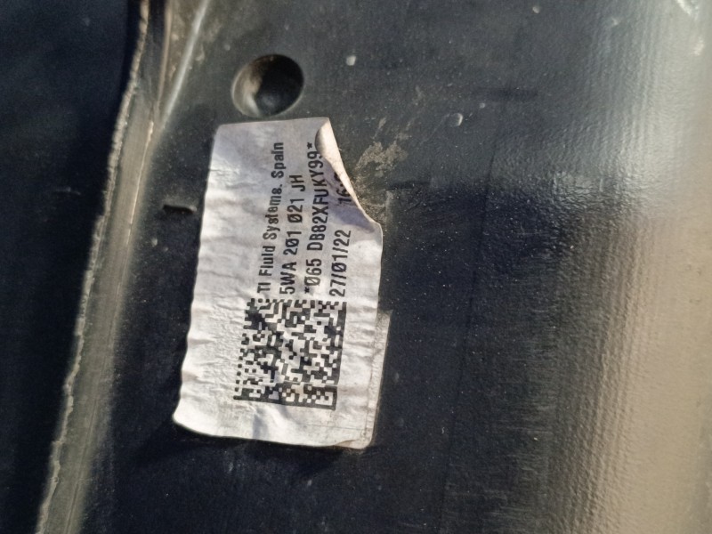 Recambio de deposito combustible para cupra formentor km (fm6) referencia OEM IAM 5Q0201085AJ 5Q0442A 5Q020102