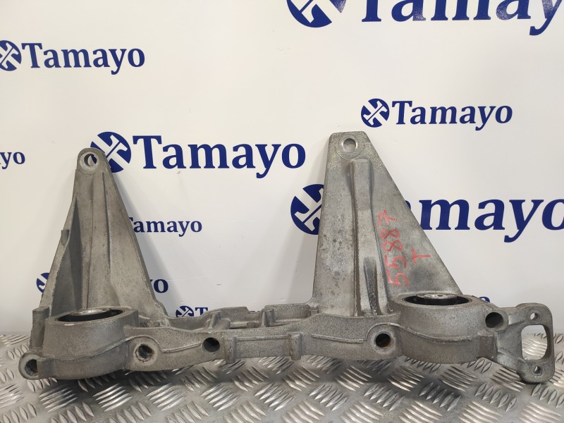 Recambio de soporte para mercedes-benz vito tourer (447) 2.1 cdi cat referencia OEM IAM A4473530000  