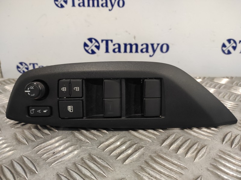 Recambio de mando elevalunas delantero izquierdo para toyota yaris cross cross (xp210) referencia OEM IAM 840400D020  