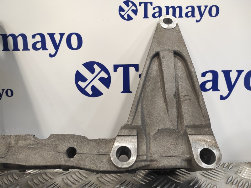Recambio de soporte para mercedes-benz vito tourer (447) 2.1 cdi cat referencia OEM IAM A4473530000  