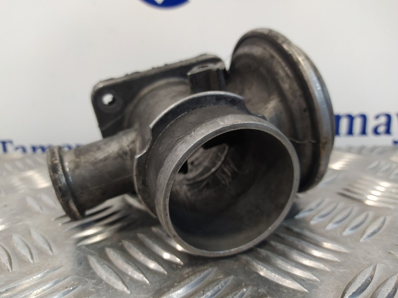 Recambio de valvula egr para bmw serie 3 berlina (e46) 2.0 16v diesel cat referencia OEM IAM 778545204  