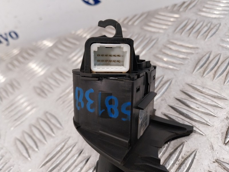 Recambio de mando volante para renault scenic ii scenic ii referencia OEM IAM 8200206738  61890007