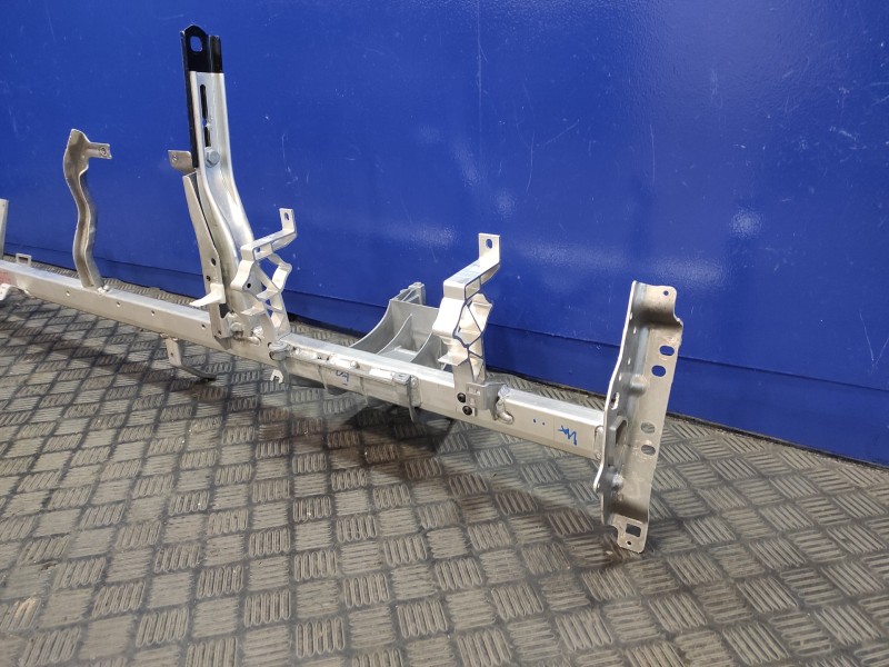 Recambio de soporte para mercedes-benz clase e (w212) lim. 3.0 cdi cat referencia OEM IAM A2126800355  