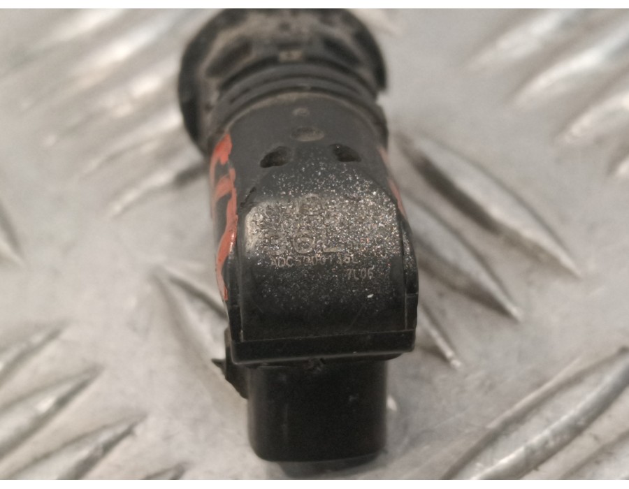 Recambio de sensor aparcamiento delantero para mazda 6 lim. (gh) 2.0 turbodiesel cat referencia OEM IAM GS1D67UC1A  