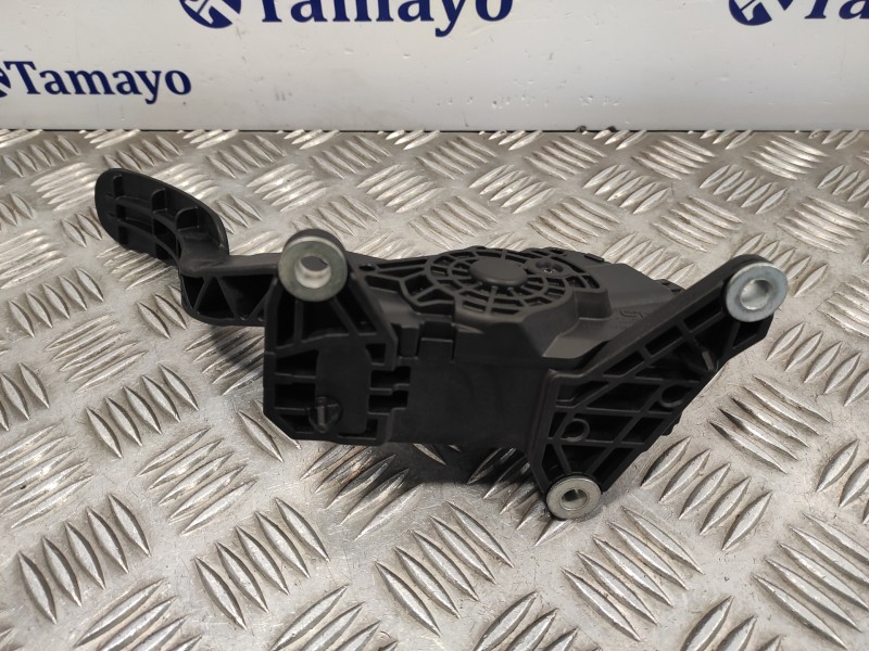 Recambio de pedal acelerador para toyota yaris cross cross (xp210) referencia OEM IAM 78110K0030  