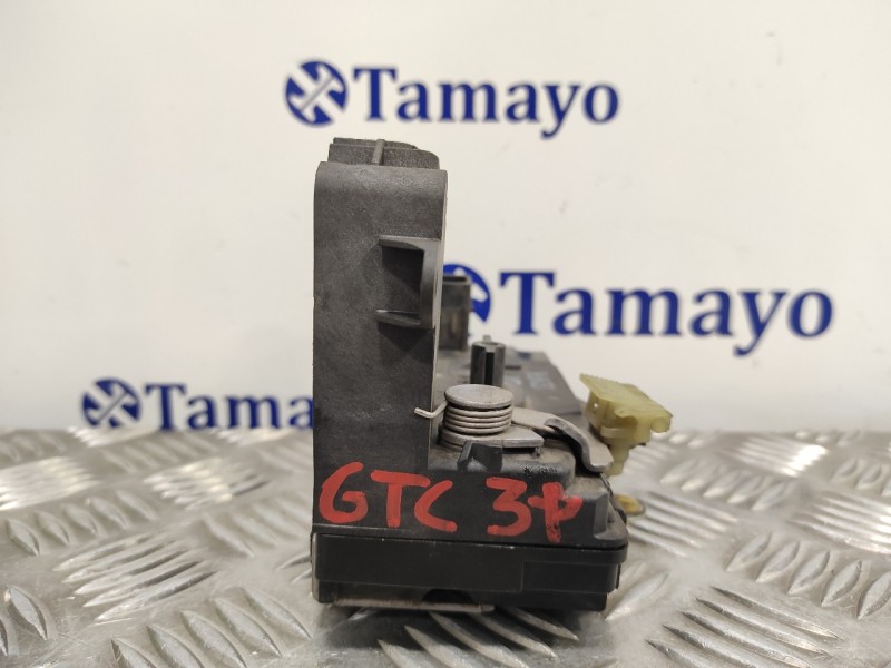 Recambio de cerradura puerta delantera izquierda para opel astra gtc 1.6 16v referencia OEM IAM 13210748  