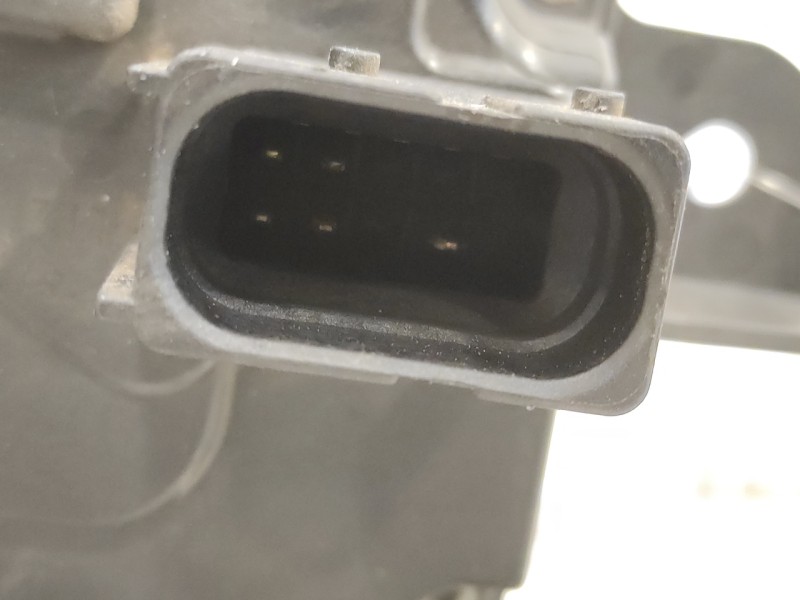 Recambio de cerradura puerta delantera izquierda para opel astra gtc 1.6 16v referencia OEM IAM 13210748  