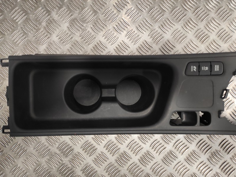 Recambio de consola central para toyota yaris cross cross (xp210) referencia OEM IAM 588050D350  58805K0040