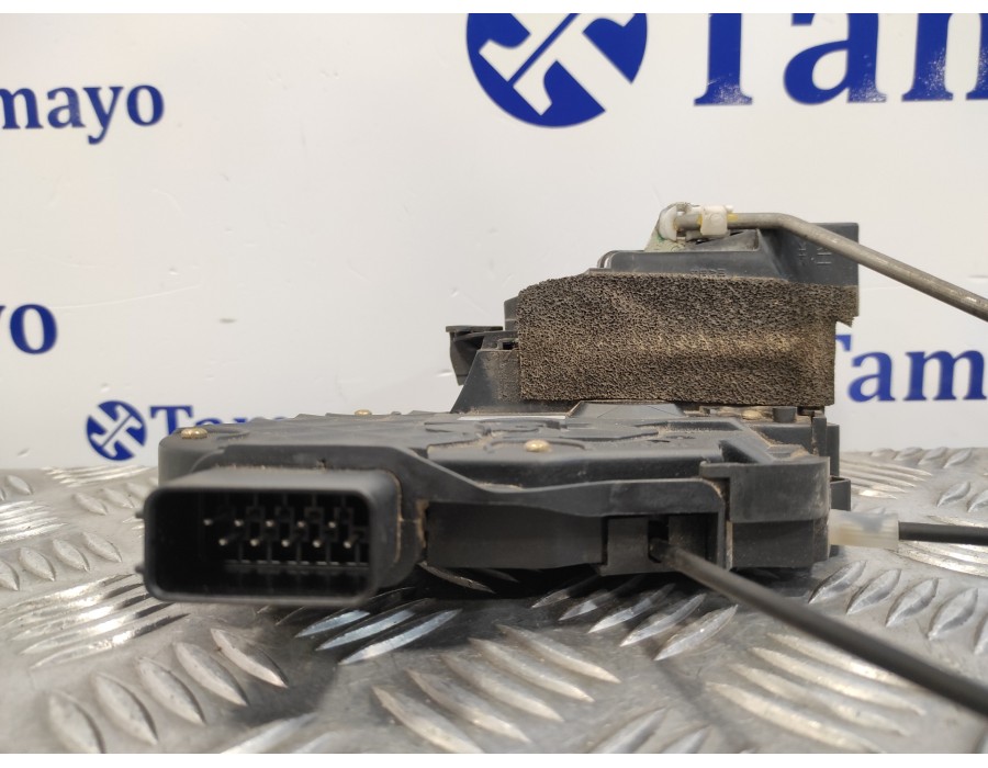 Recambio de cerradura puerta delantera derecha para mazda 3 berlina (bk) 2.0 16v cat referencia OEM IAM 3N6AA21812N  