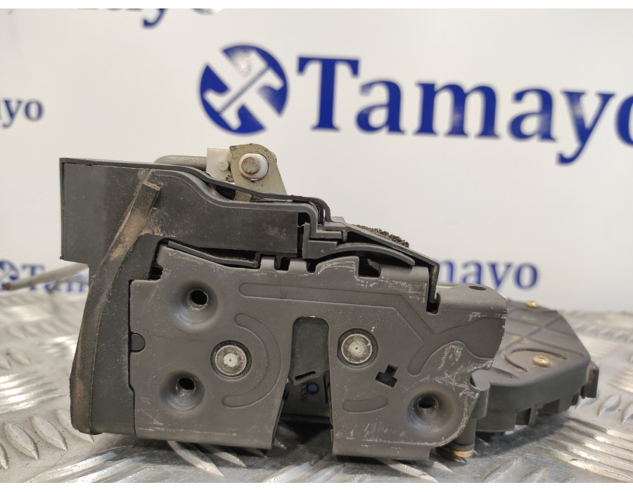 Recambio de cerradura puerta delantera derecha para mazda 3 berlina (bk) 2.0 16v cat referencia OEM IAM 3N6AA21812N  