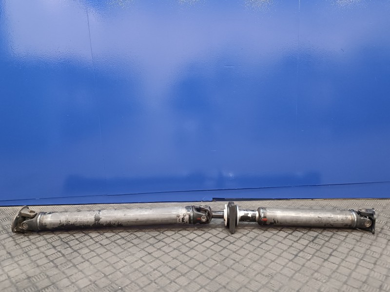 Recambio de transmision central para nissan cabstar tl 110.35 referencia OEM IAM 2515020  