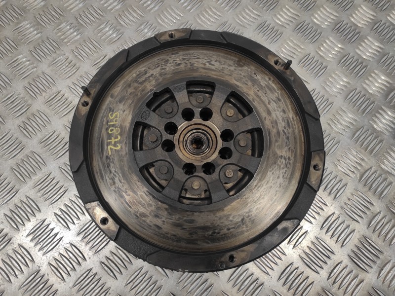 Recambio de volante motor para mercedes-benz sprinter ii james cook (906) 3.0 cdi referencia OEM IAM   