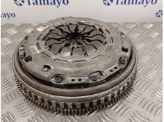 Recambio de kit volante motor bi-masa + embrague para nissan nv 200 (m20) 1.5 dci cat referencia OEM IAM 302055779R