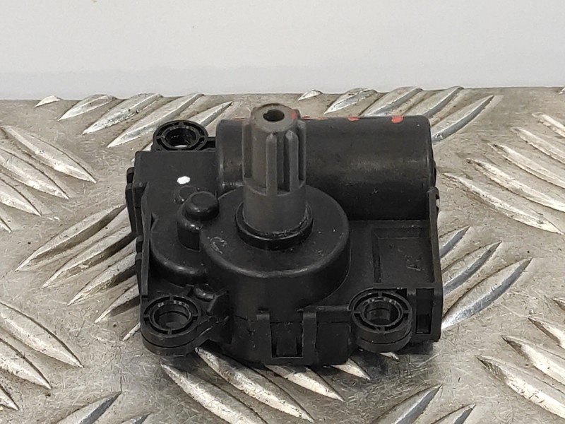 Recambio de motor calefaccion para hyundai i20 active 1.0 tgdi cat referencia OEM IAM D332JY9AA05  