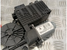 Recambio de elevalunas delantero derecho para citroën c4 picasso 2.0 hdi fap cat (rhr / dw10bted4) referencia OEM IAM 9682495680 2