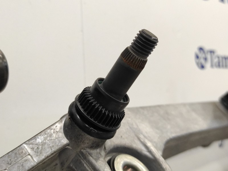 Recambio de motor limpia delantero para bmw serie 2 gran tourer (f46) referencia OEM IAM   7301045