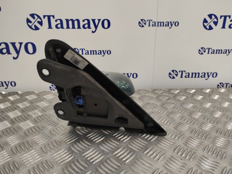 Recambio de retrovisor derecho para chrysler grand voyager 3.3 referencia OEM IAM 04717382AB  