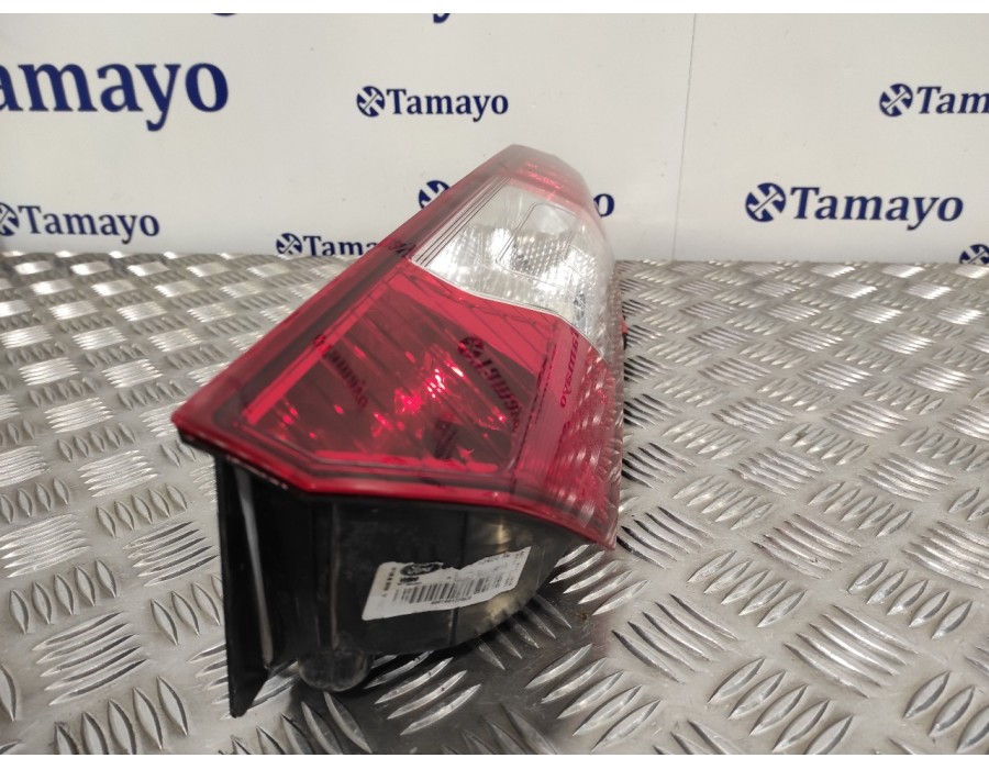 Recambio de piloto trasero derecho para ford grand tourneo connect 1.5 tdci cat referencia OEM IAM DT1113404AC  
