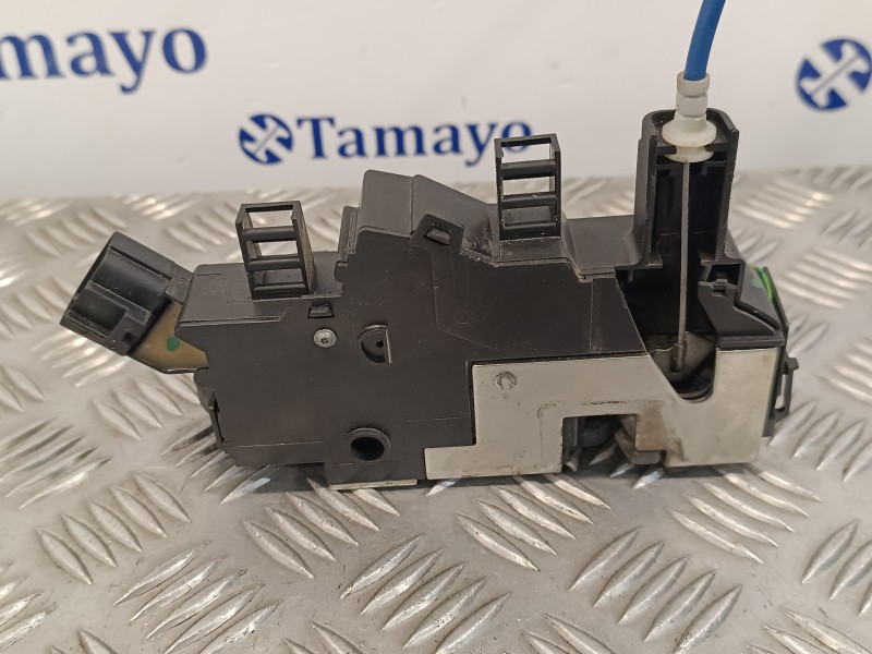 Recambio de cerradura puerta delantera derecha para fiat croma (194) 1.9 jtd 16v cat referencia OEM IAM 51825964  
