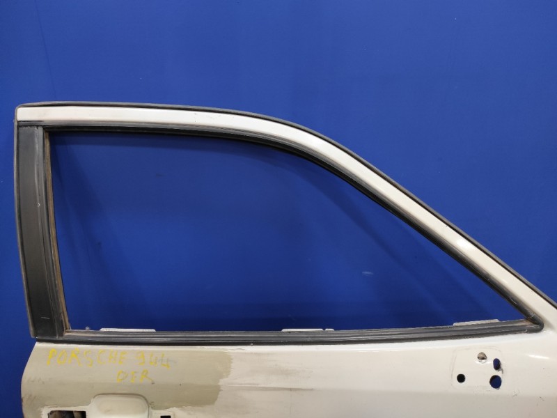 Recambio de puerta delantera derecha para porsche 944 2.5 referencia OEM IAM   